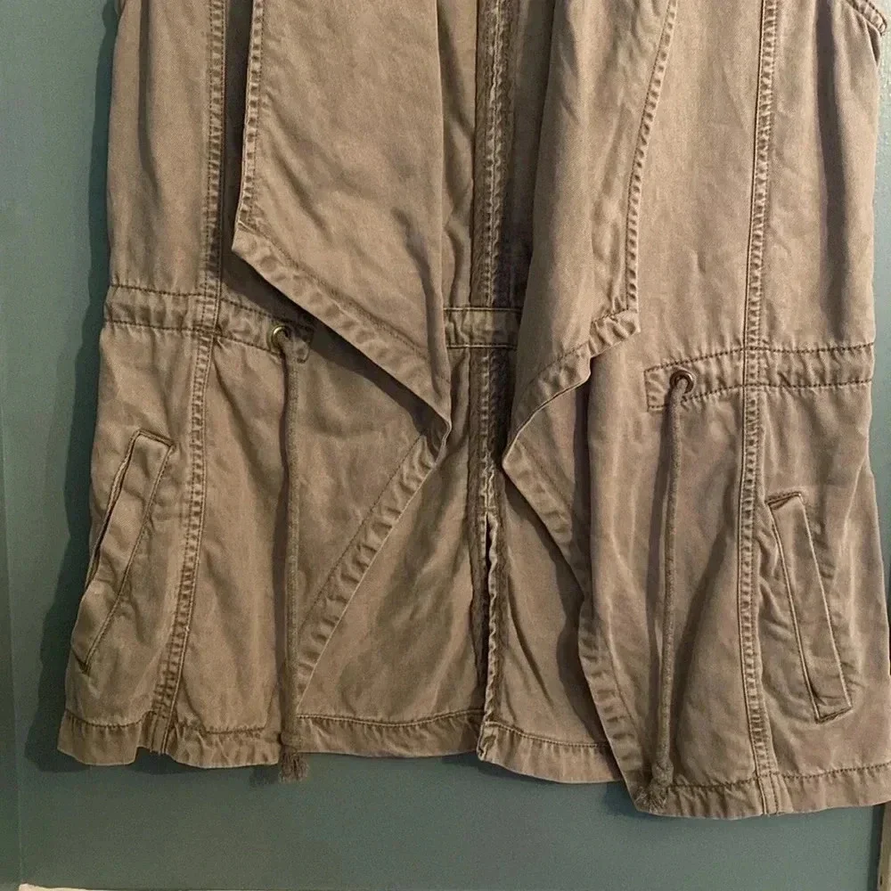 Max Jeans gray utility vest - small - pockets - drawstring at waist